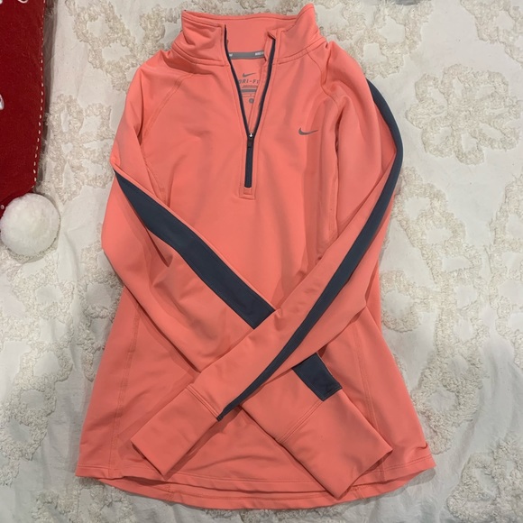 Nike quarter zip - Picture 1 of 1